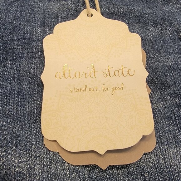 Altar’d State Denim Shorts Sz 27 Indigo Shatter NWT - Picture 3 of 9